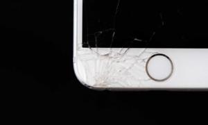 iphone螢幕破裂