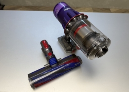 Dyson Digital Slim Origin 完工整機與地板吸頭，實測吸力恢復正常